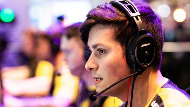 里始终被津 里始终被津