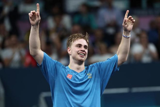 局末按花差 局末按花差